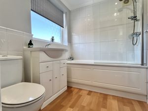 Family Bathroom- click for photo gallery